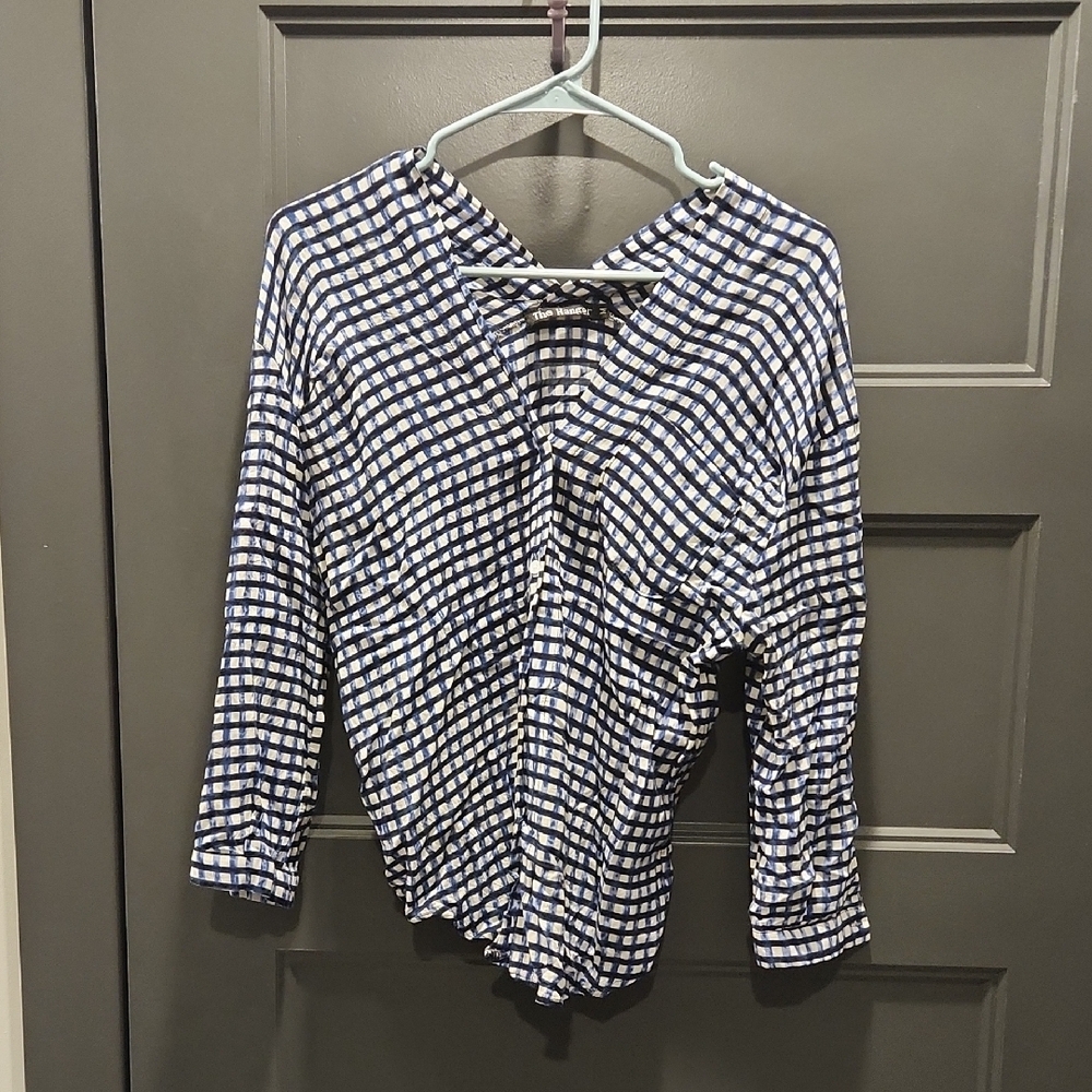 White and Blue 3/4 Sleeve Button Down Shirt with Mandarin Collar